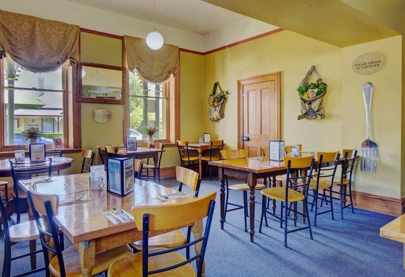 בית מלון כפרי The Richmond Arms