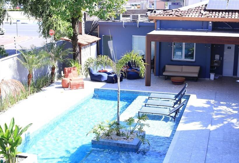 فندق Uiramutam Palace