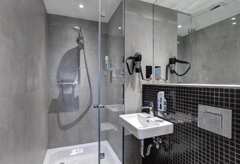 Fotos del hotel Meininger Hotel Berlin East Side Gallery:  3