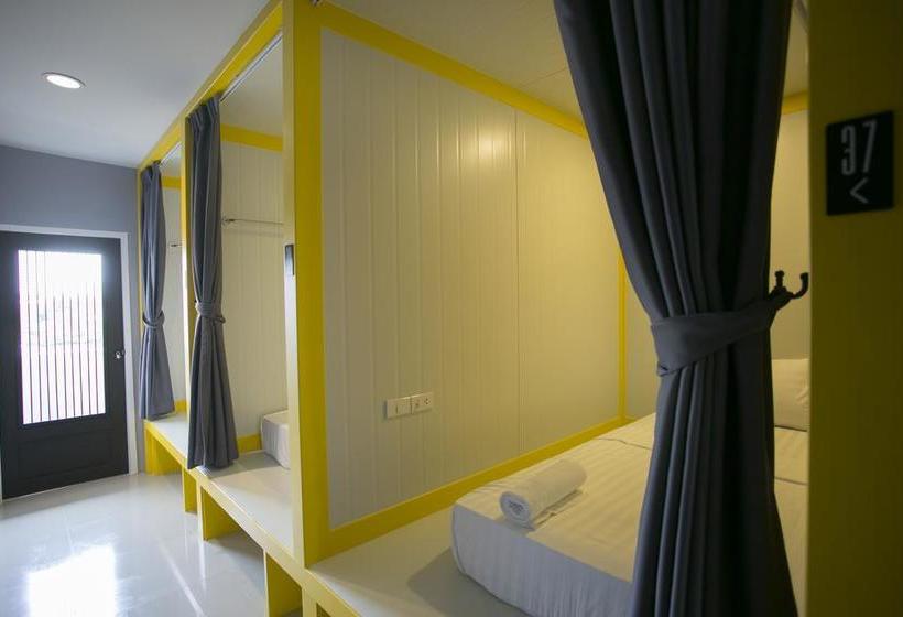 هاستل The Rooftop Residence