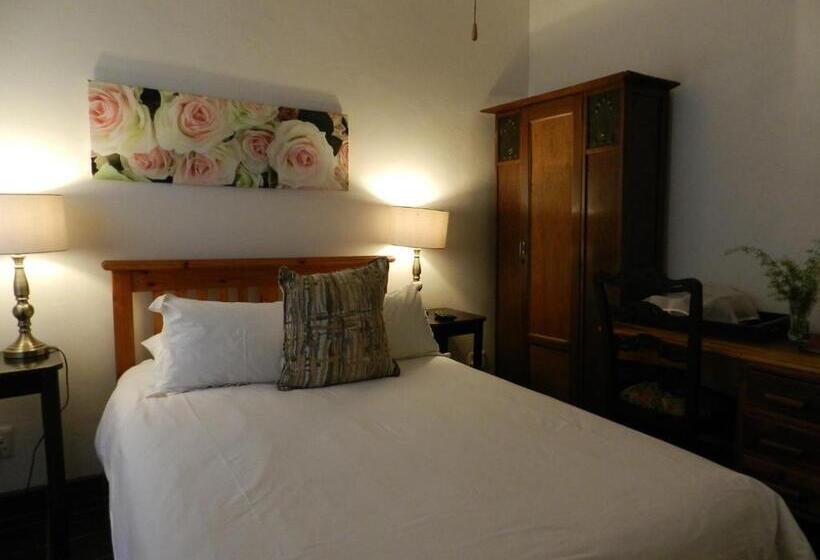 تختخواب و صبحانه President Paul Kruger Guest Lodge