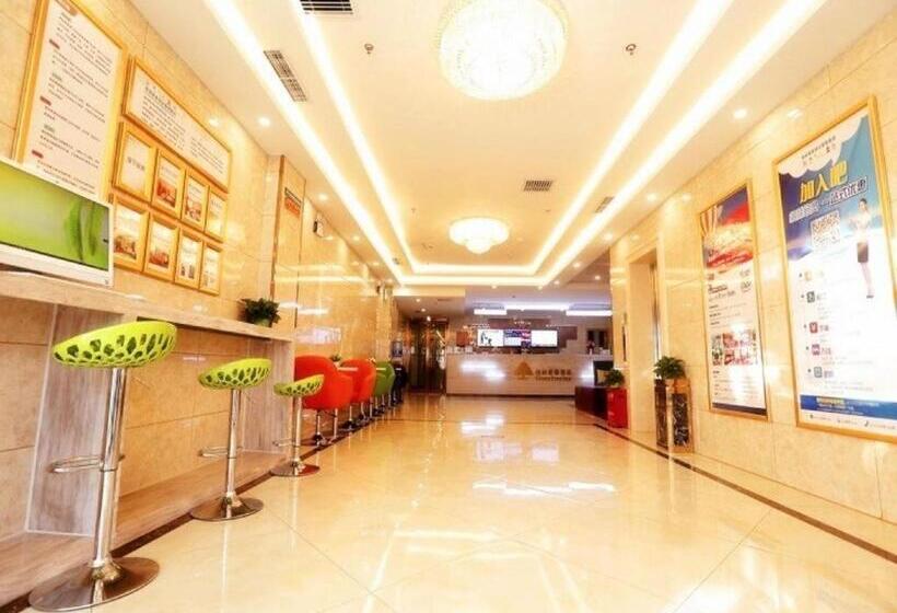 Отель Greentree Inn Beijing Chaoyang District Maquanying Subway Station Express