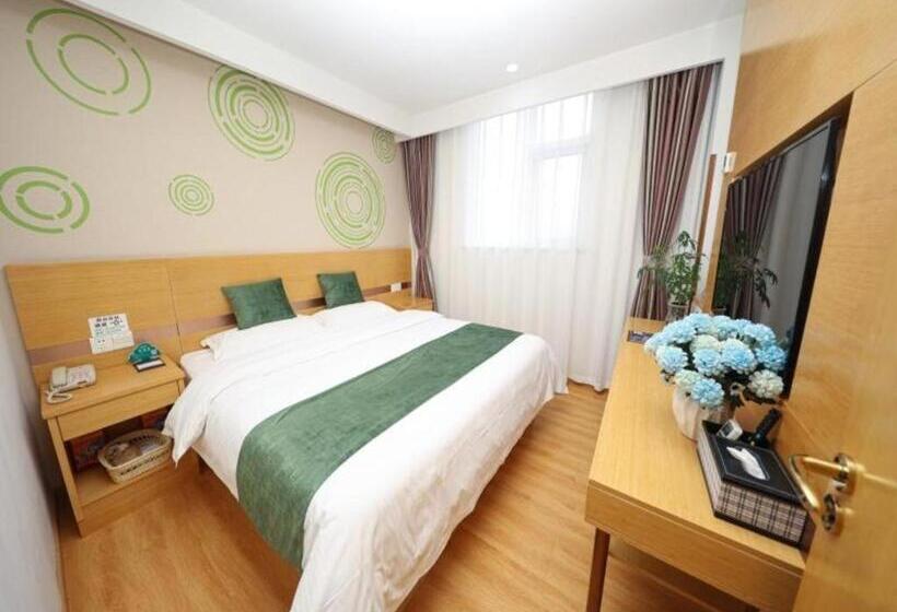Отель Greentree Inn Beijing Chaoyang District Maquanying Subway Station Express