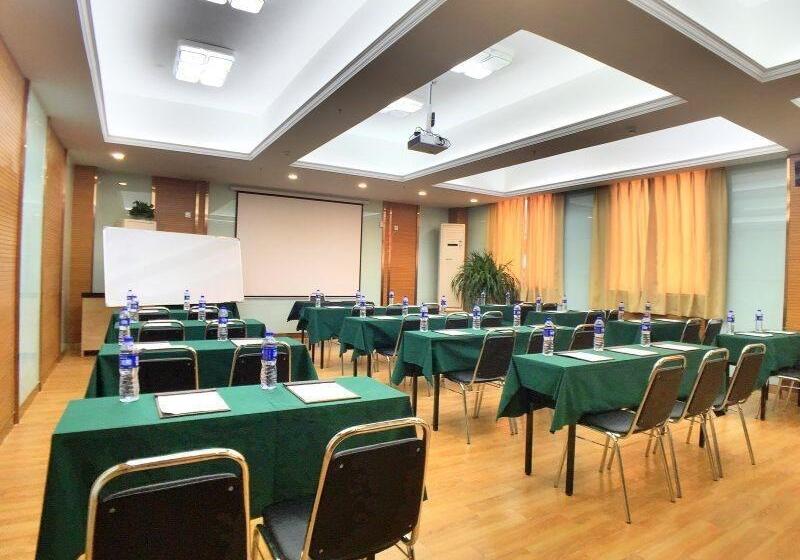 בית מלון כפרי Greentree Inn Henan Kaifeng Jinming District Jinming Square Little Song City Business