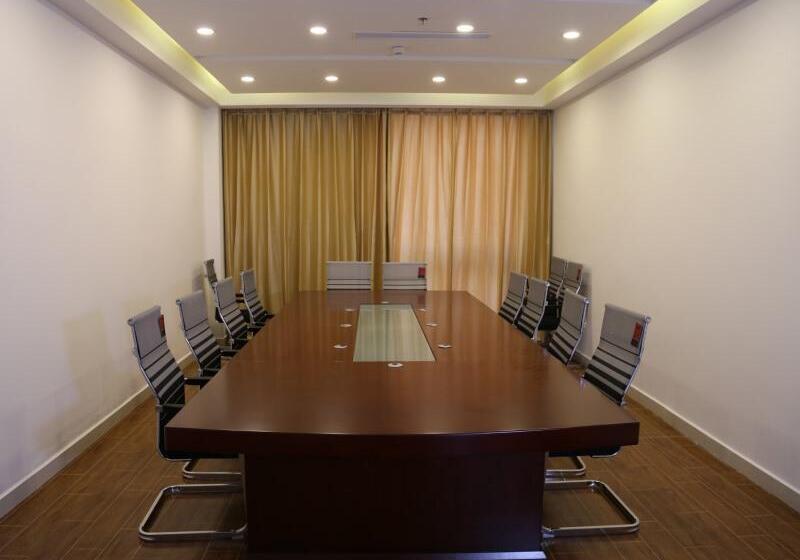 בית מלון כפרי Greentree Inn Wuhu Fangte Forth Phase Wanchun Fortune Plaza Business