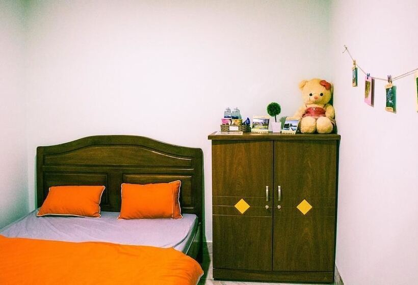 The Pm Hostel