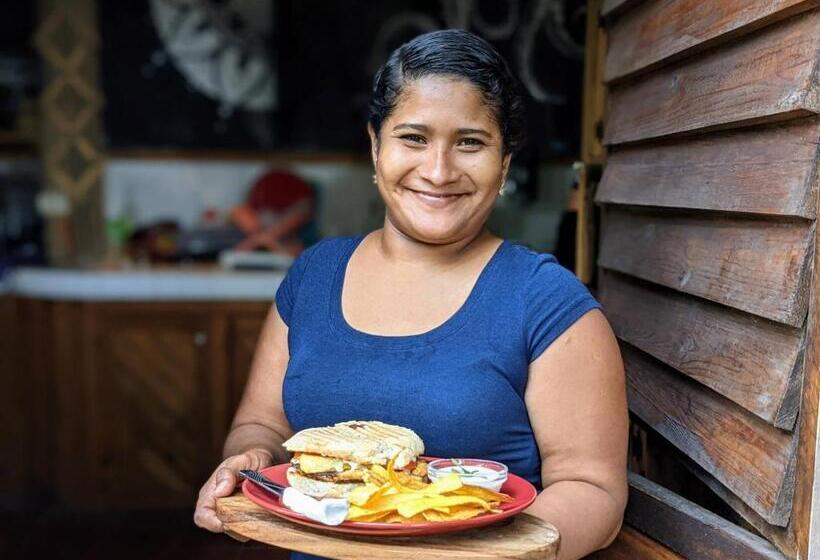 هاستل Mano A Mano Eco Hostal