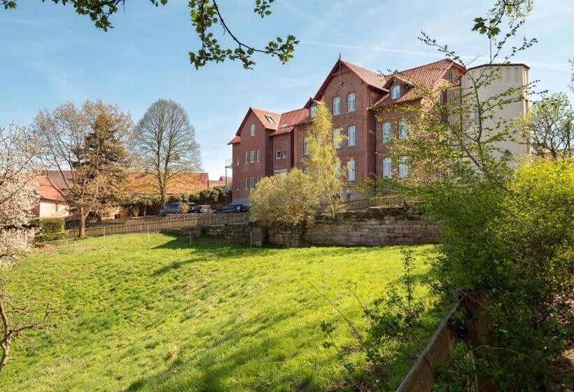 فندق Brunnenhaus Schloss Landau