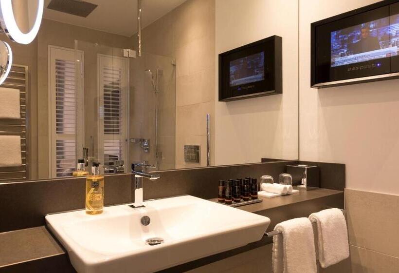 فندق Brunnenhaus Schloss Landau