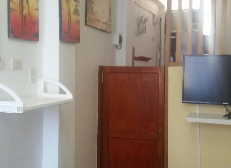 בית מלון כפרי El Canadiense