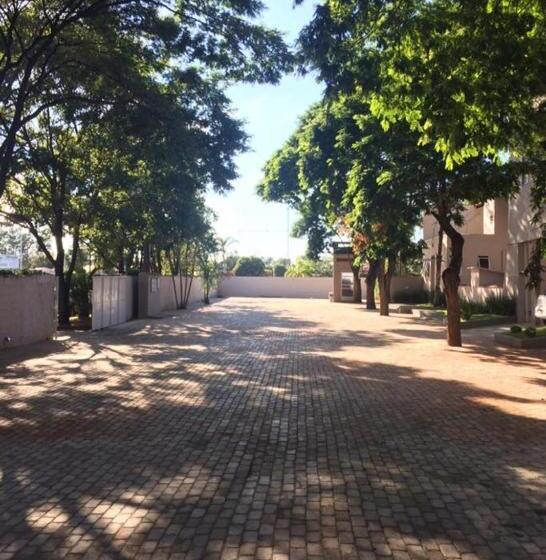 فندق Nav Park