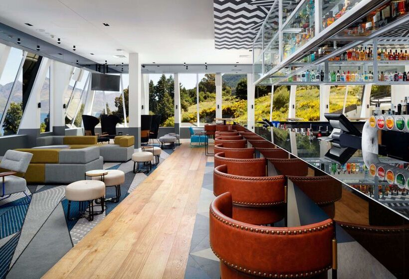 בית מלון כפרי Qt Queenstown