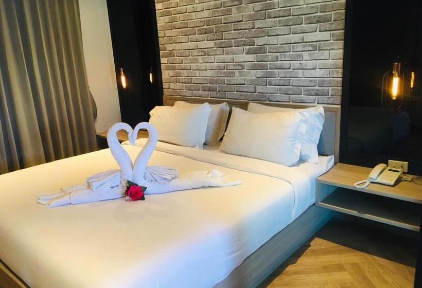 هتل 168 Studio Ubon Ratchathani