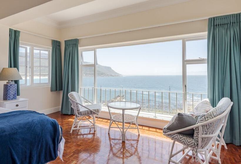Bed and Breakfast Sunny Cove Manor