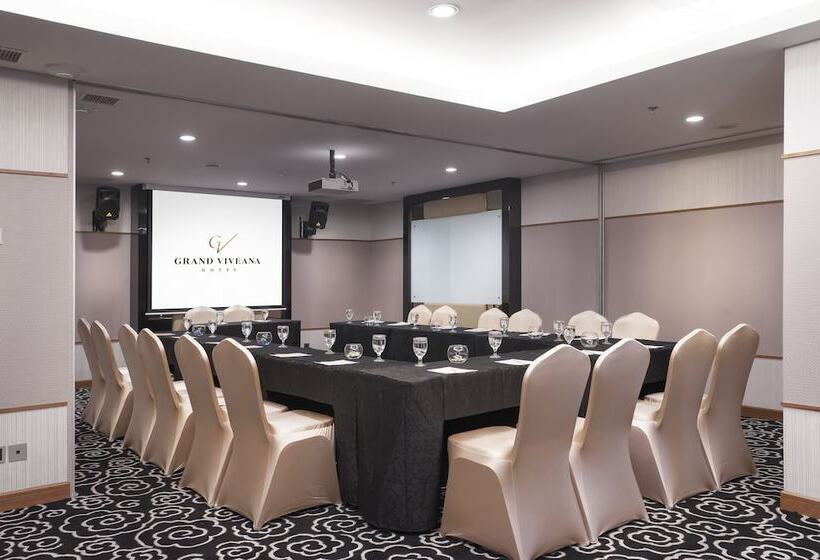 Fotos del hotel Grand Viveana:  5