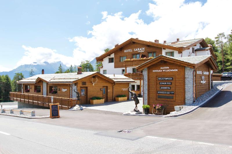 호텔 Sarain Active Mountain Resort