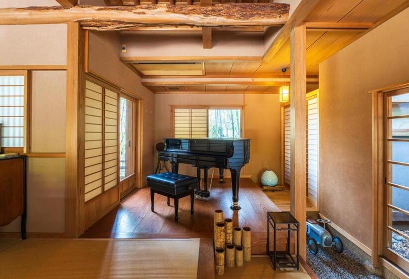 Ryokan Oukai Villa Izumi