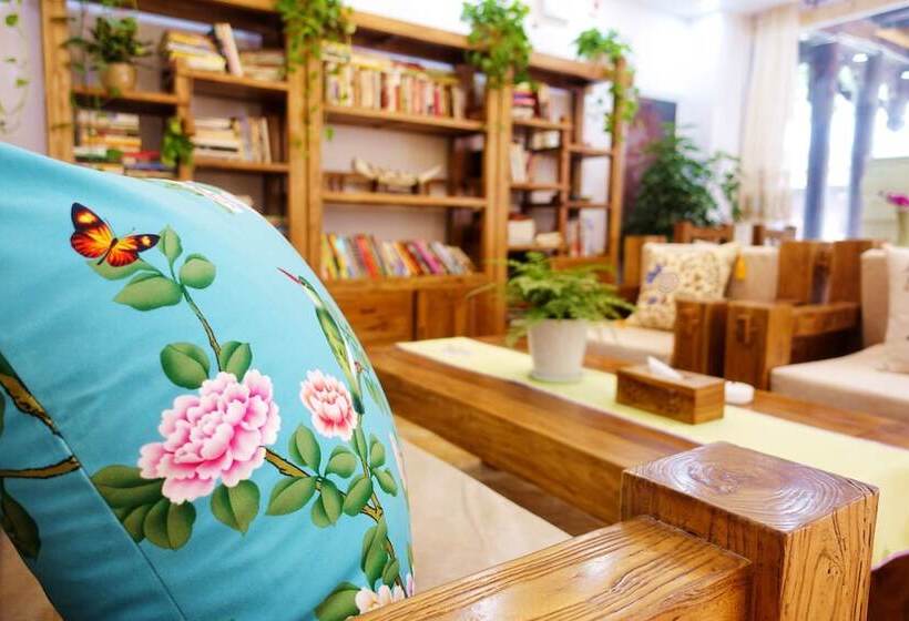 Yijie Holiday Hotel Taierzhuang Old Town