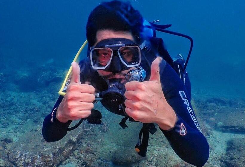 Casa Barca Taganga Hostel