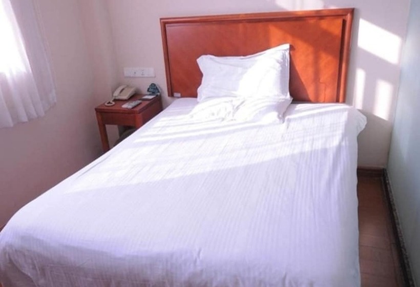 ホテル Greentree Inn Huaian Qingpu District Huaihainan Road Express