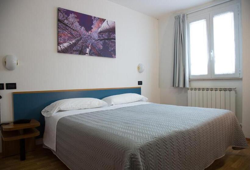 בית מלון כפרי Risorgimento   Albergo   Bar