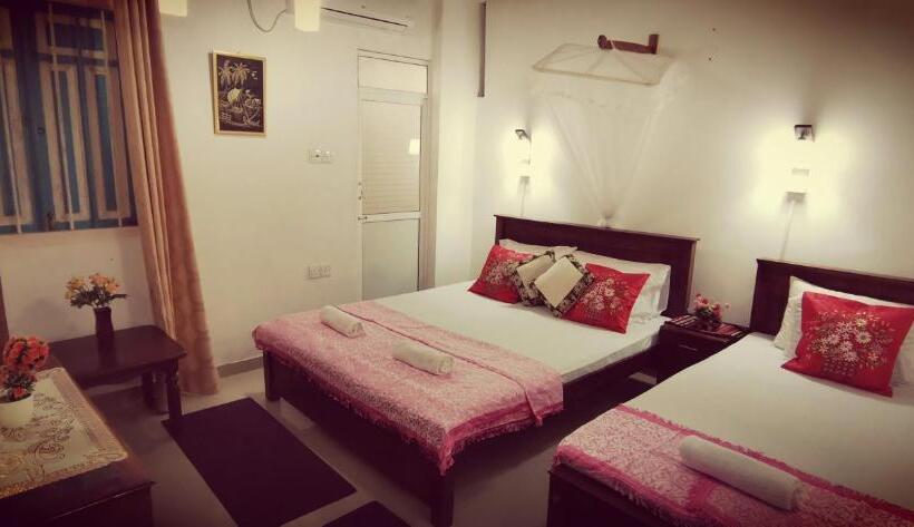 ユースホステル Comfort Inn Galle Fort