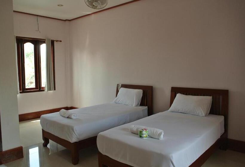 هاستل Mama Leurth Sunset Guesthouse
