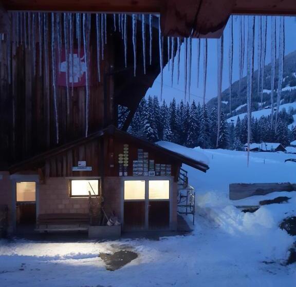 تختخواب و صبحانه Gässlihof