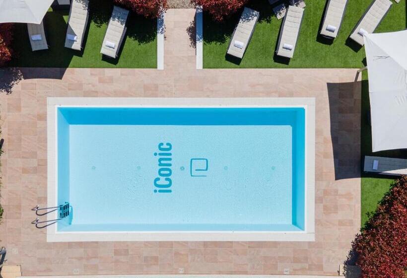 تختخواب و صبحانه Iconic Wellness Resort & Spa