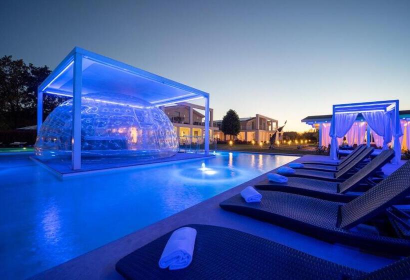 تختخواب و صبحانه Iconic Wellness Resort & Spa