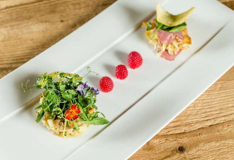 هتل Alpin Boutique Villa Gabriela   Adults Only