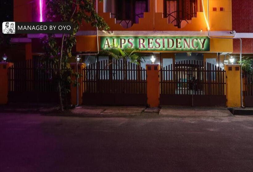 호텔 Alps Residency