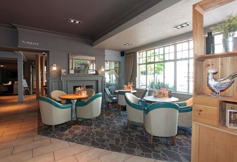 Отель Bear Inn, Somerset By Marston's Inns