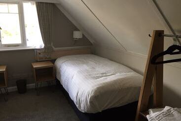 هتل Fisherman's Cot, Tiverton By Marston's Inns