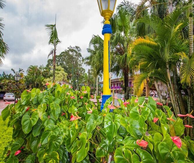 هتل Karlaká Calarcá Quindio   Eje Cafetero