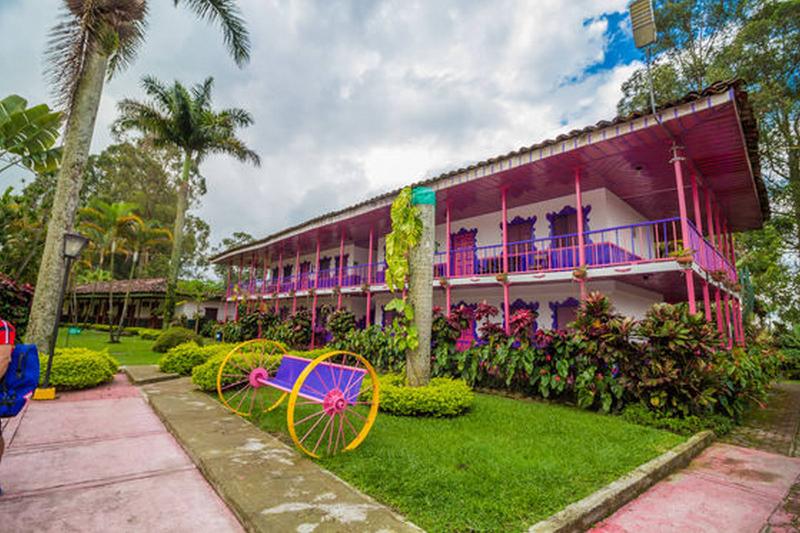 هتل Karlaká Calarcá Quindio   Eje Cafetero