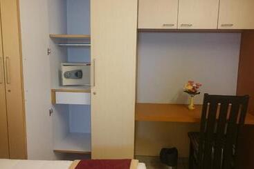 Fotos del hotel Sap Golden Grande Electronic City:  6
