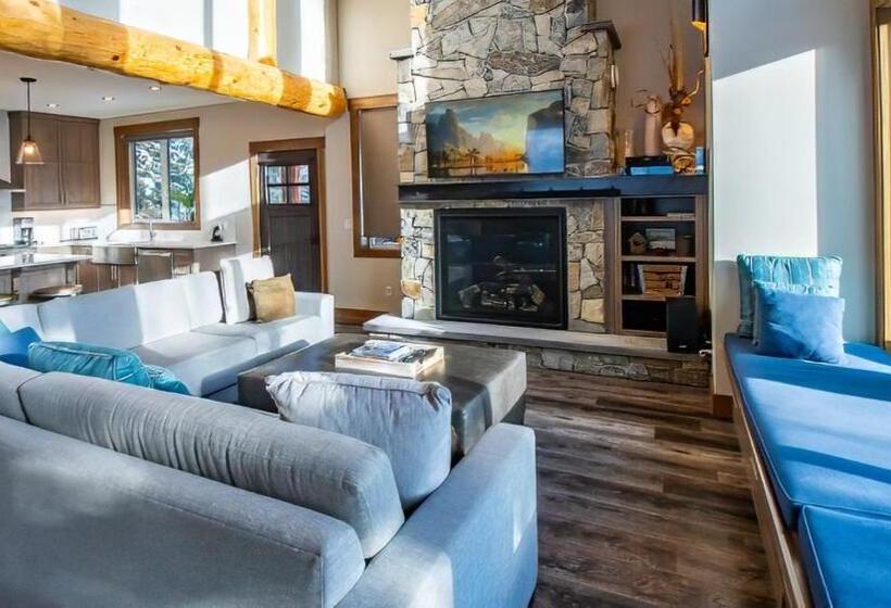 리조트 Snow Creek Cabins By Fernie Lodging Co