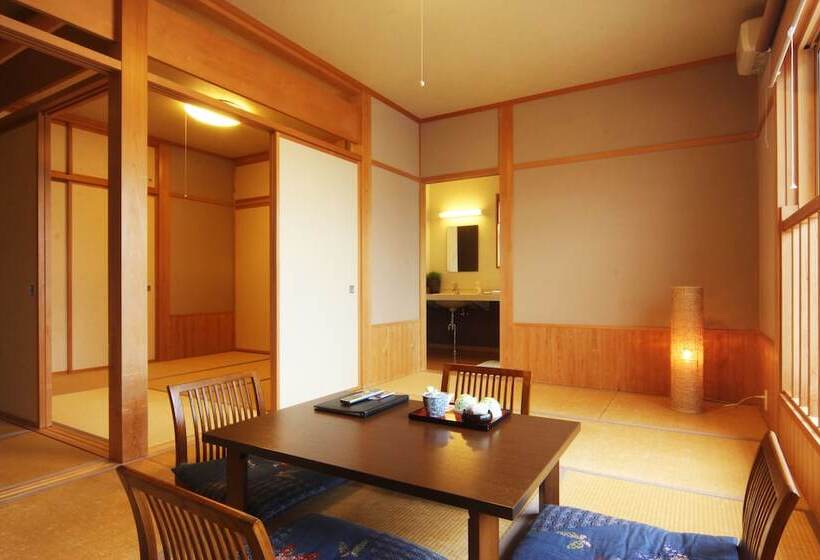 ريوكان Tsuruga Sazanami Resort Chobei