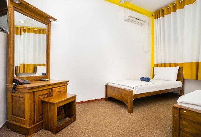 هتل Al Manaal Residency