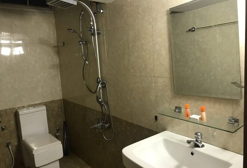 هتل Al Manaal Residency