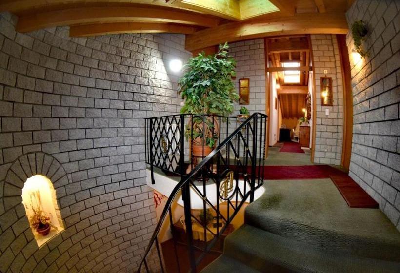 ホテル Garni Bela Riva