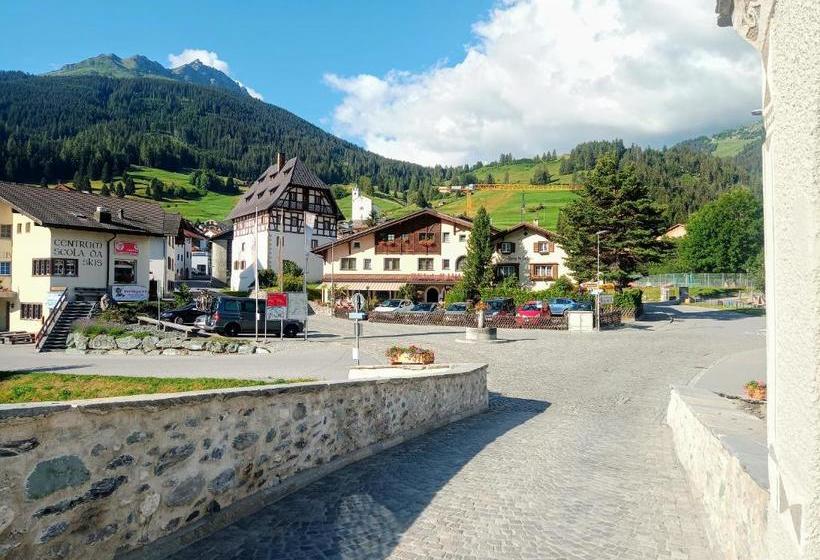 ホテル Garni Bela Riva