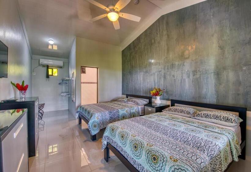 هتل Casa Conley Del Mar
