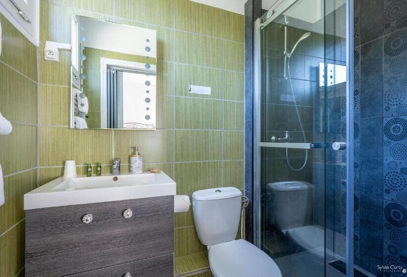 ホテル La Roseraie