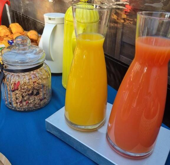 ホテル La Roseraie