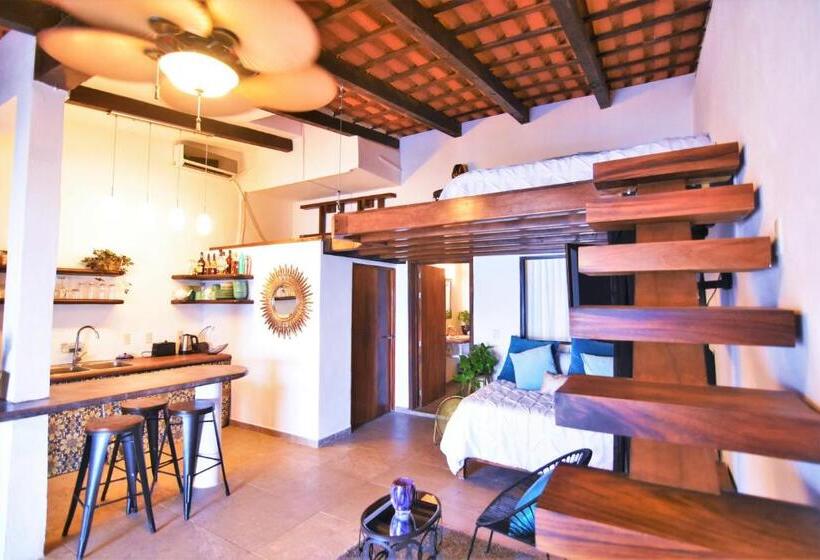 هتل Vista Oceana Sayulita