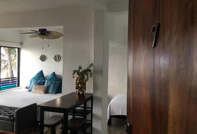هتل Vista Oceana Sayulita