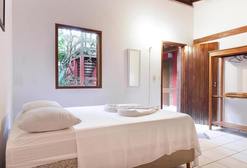 Novos Baianos Hostel E Pousada