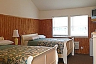 Pelican Point Motel